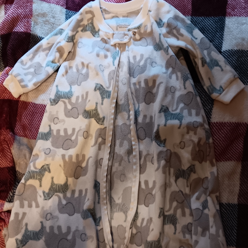 3 to 6 months sleeping sack